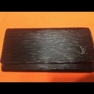 Louis Vuitton EPI Wallet- authentic